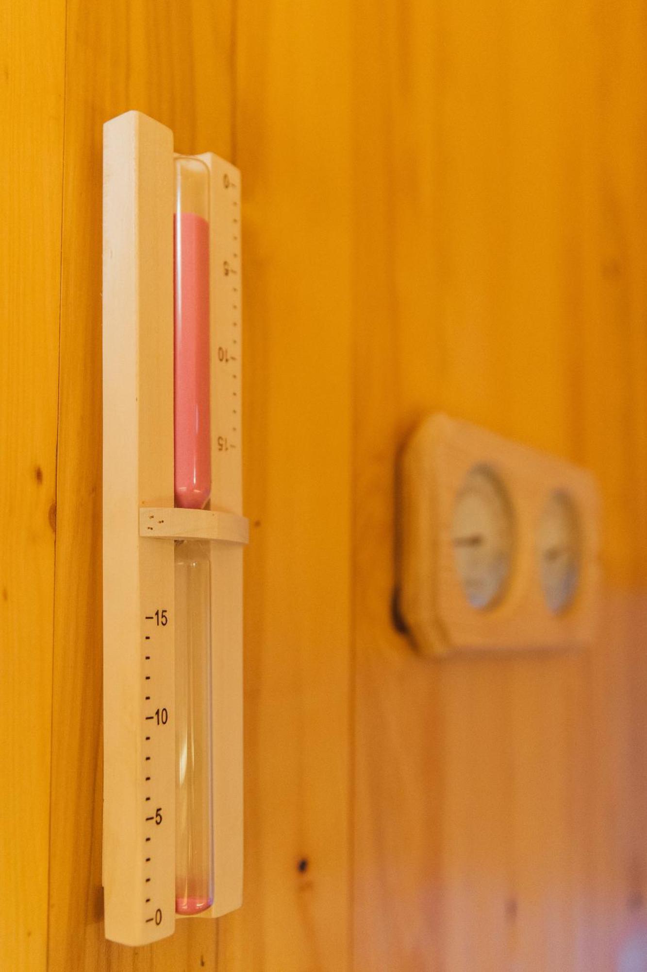 As Apartmani Пирот Екстериор снимка