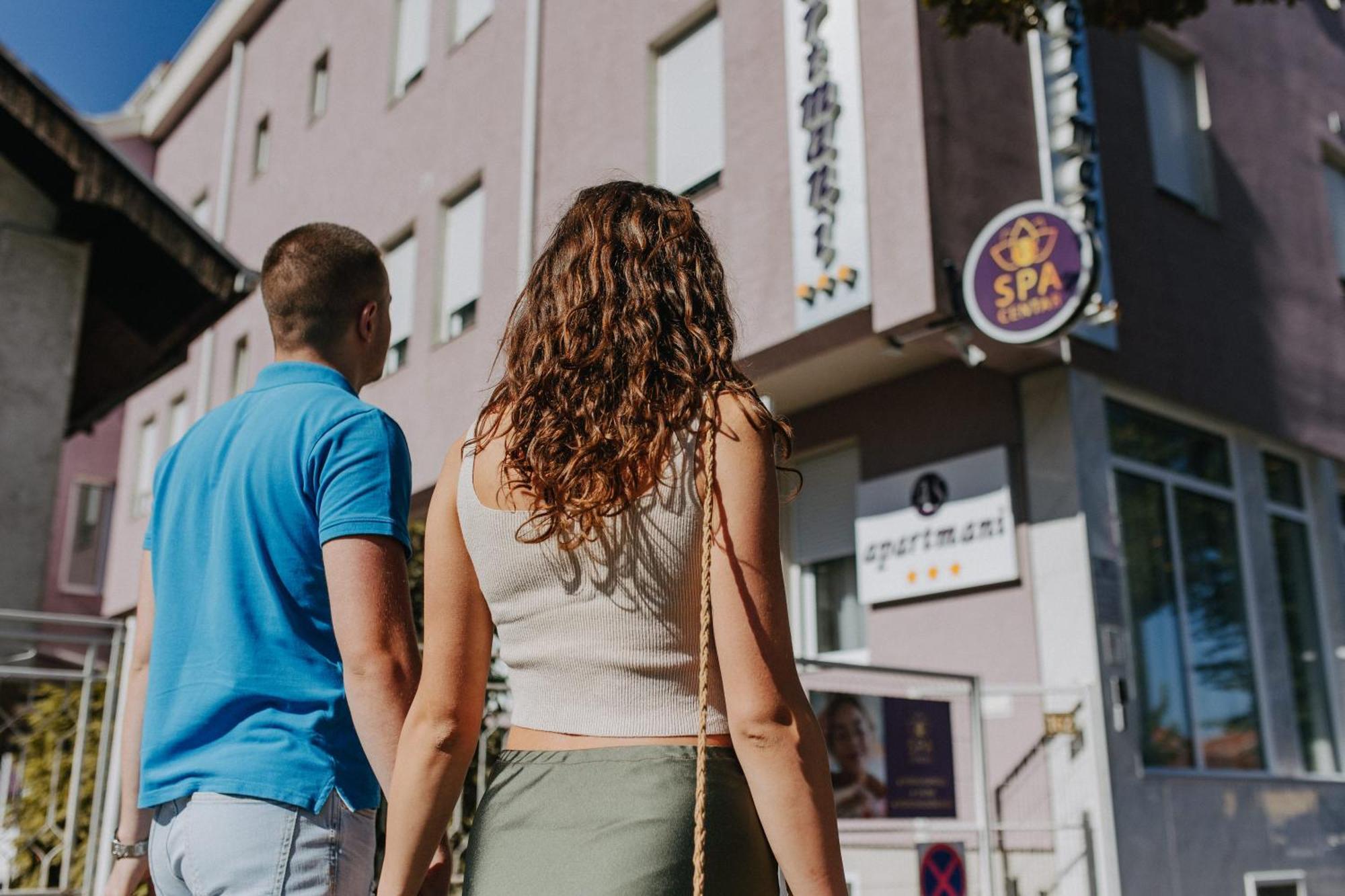 As Apartmani Пирот Екстериор снимка